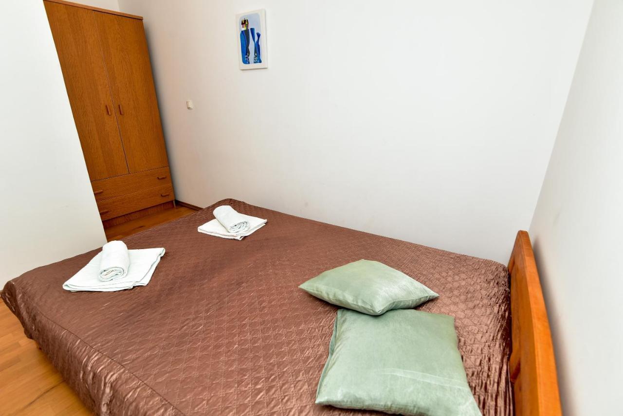 Nena Apartment Sukosan Luaran gambar